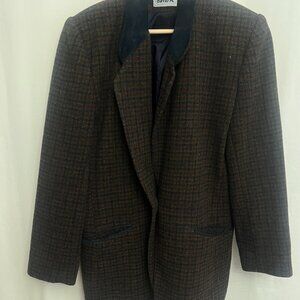 David N, Hounds tooth vintage Blazer Brown Checked in 100% wool.